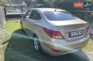 Седан Hyundai Accent 2013 в 