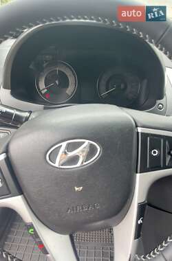 Седан Hyundai Accent 2013 в 