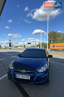 Седан Hyundai Accent 2011 в Днепре