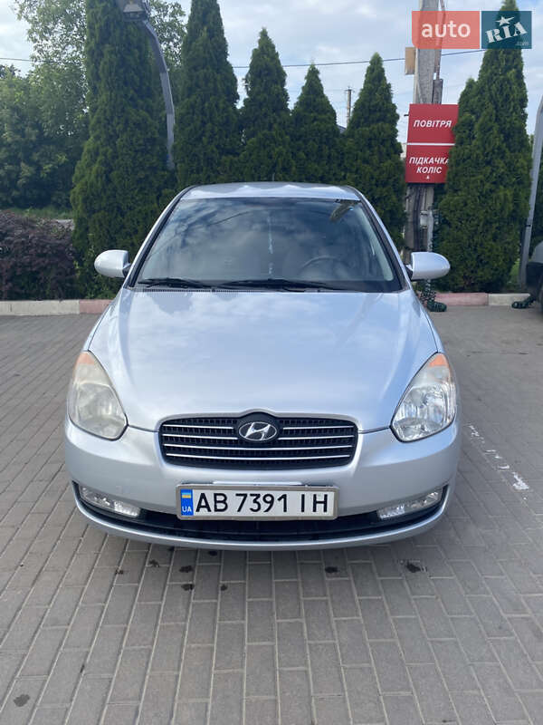 Седан Hyundai Accent 2008 в Виннице