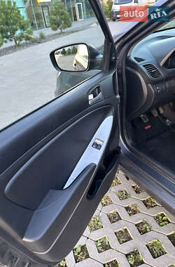 Седан Hyundai Accent 2012 в 