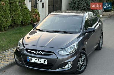Седан Hyundai Accent 2013 в Одесі