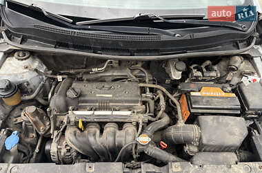Седан Hyundai Accent 2012 в 