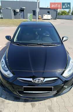 Седан Hyundai Accent 2013 в Ирпене