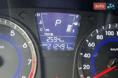 Седан Hyundai Accent 2011 в 
