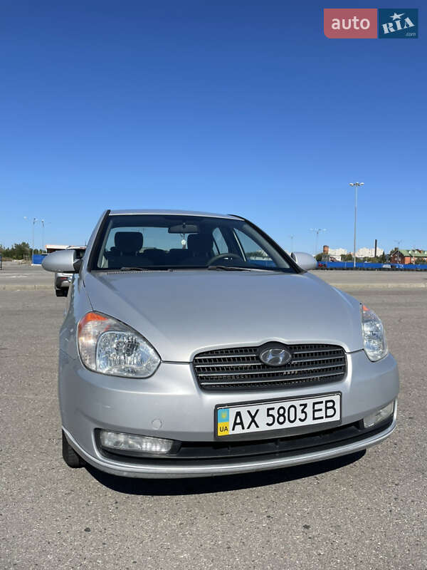 Седан Hyundai Accent 2008 в Харькове