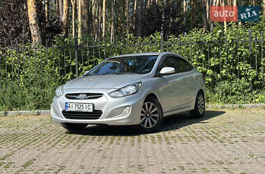 Седан Hyundai Accent 2012 в 