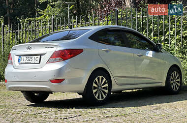 Седан Hyundai Accent 2012 в 