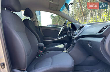 Седан Hyundai Accent 2012 в 