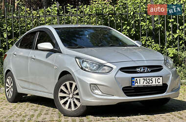 Седан Hyundai Accent 2012 в 