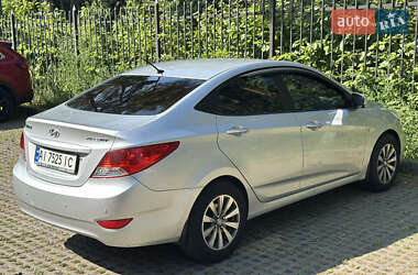 Седан Hyundai Accent 2012 в 