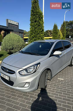 Хэтчбек Hyundai Accent 2017 в 
