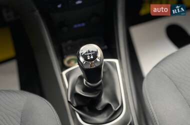 Седан Hyundai Accent 2011 в 