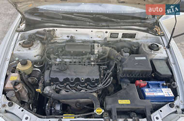 Седан Hyundai Accent 2000 в 