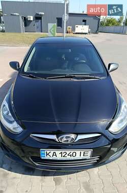 Седан Hyundai Accent 2013 в 