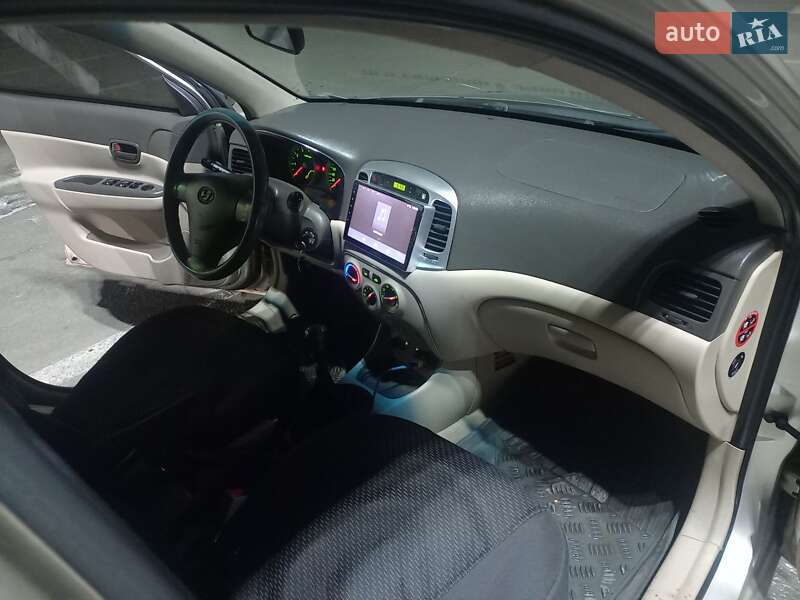 Седан Hyundai Accent 2008 в Полтаві