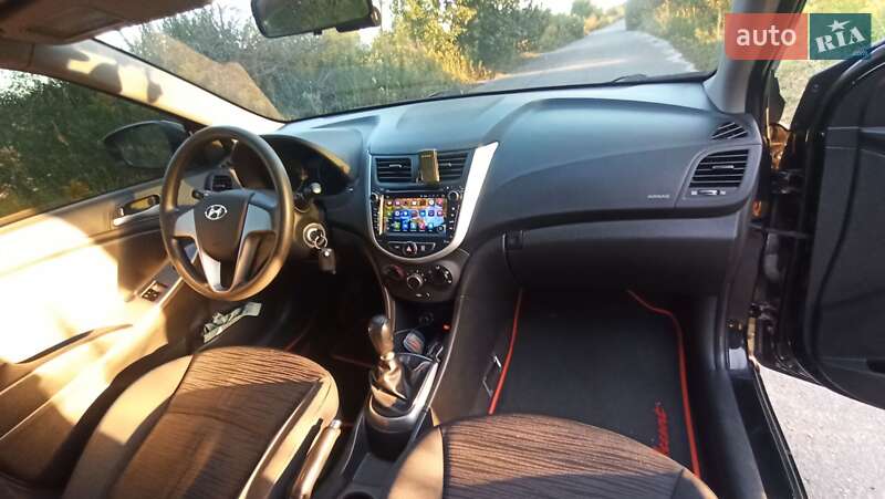 Седан Hyundai Accent 2018 в Шепетовке