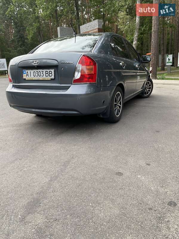 Седан Hyundai Accent 2008 в Иршанске