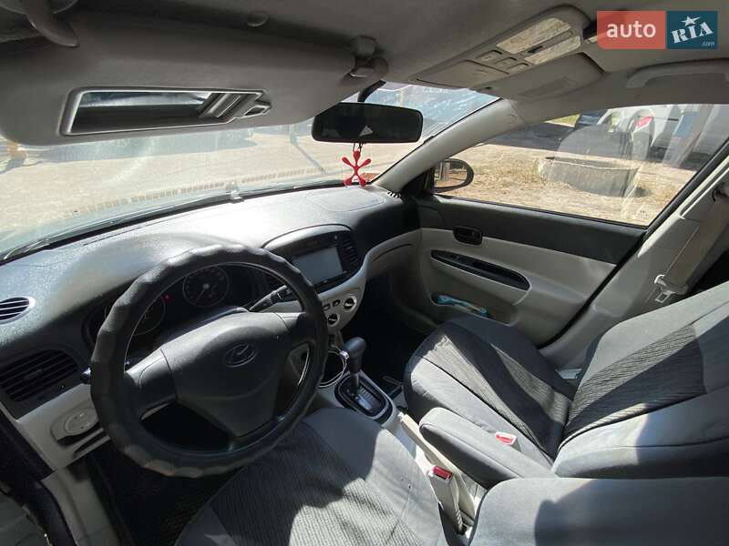Седан Hyundai Accent 2008 в Иршанске