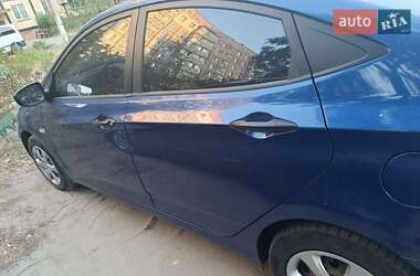 Седан Hyundai Accent 2011 в 