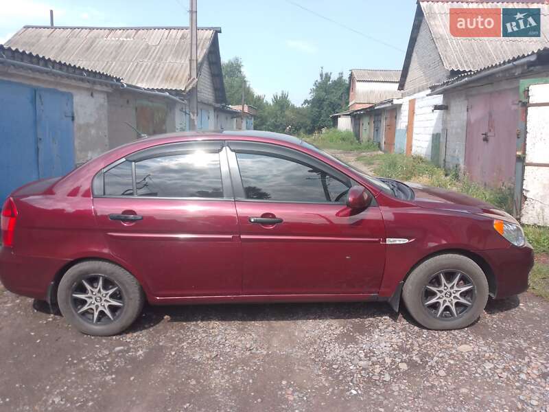 Седан Hyundai Accent 2008 в Львове