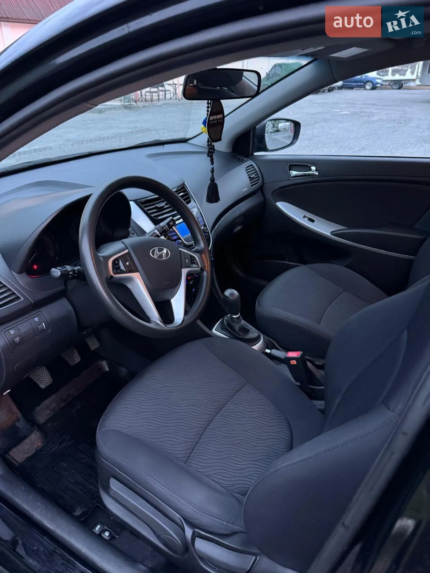2013 Hyundai Accent - мініатюра 6