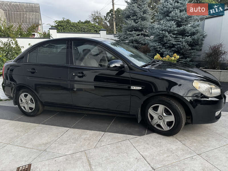 Hyundai Accent 2008