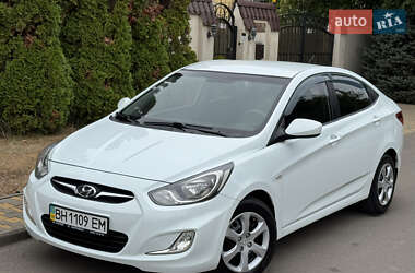 Седан Hyundai Accent 2012 в Одессе