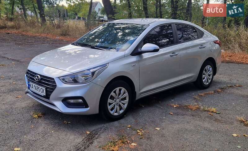 Седан Hyundai Accent 2017 в Звенигородці