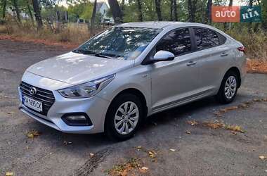 Седан Hyundai Accent 2017 в 