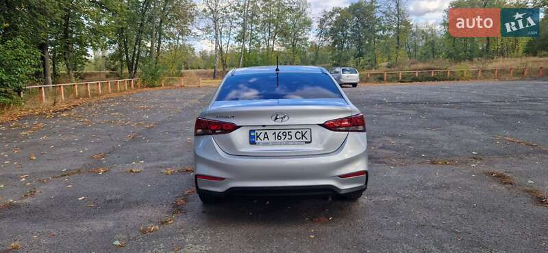 Седан Hyundai Accent 2017 в Звенигородці