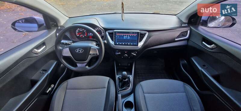 Седан Hyundai Accent 2017 в Звенигородці