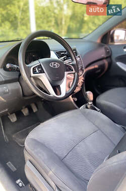 Седан Hyundai Accent 2012 в Києві