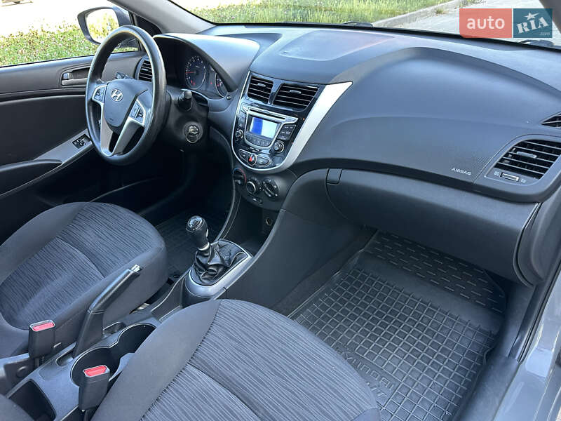 Седан Hyundai Accent 2019 в Киеве