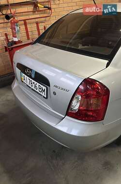 Седан Hyundai Accent 2009 в 
