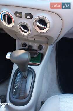 Седан Hyundai Accent 2009 в 