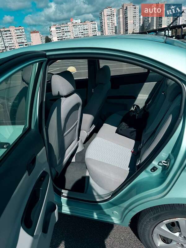 Седан Hyundai Accent 2008 в Киеве