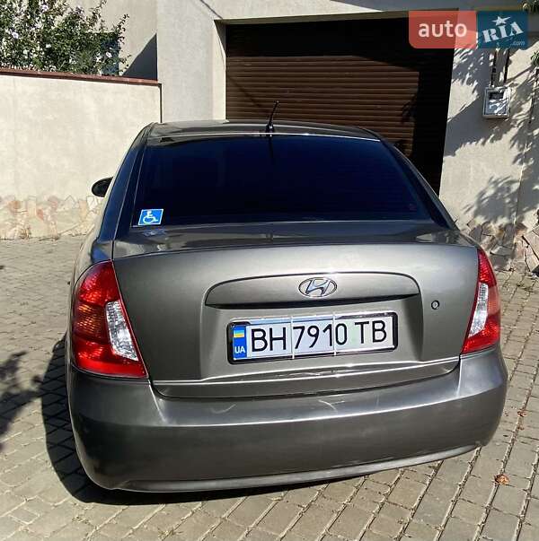 Седан Hyundai Accent 2010 в Одессе