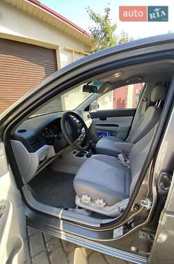 Седан Hyundai Accent 2010 в 