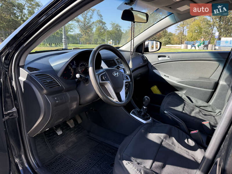 Седан Hyundai Accent 2013 в Одесі