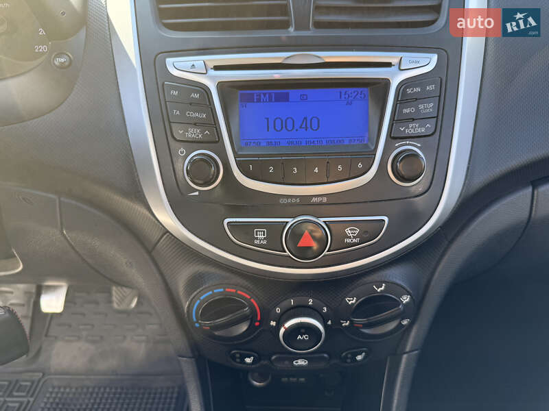 Седан Hyundai Accent 2013 в Одесі