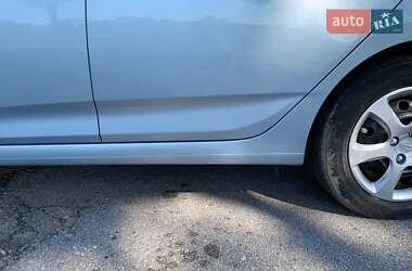 Седан Hyundai Accent 2012 в 
