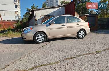 Седан Hyundai Accent 2010 в Киеве