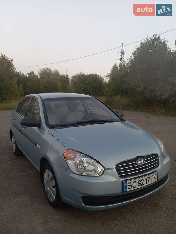 Седан Hyundai Accent 2008 в Львове
