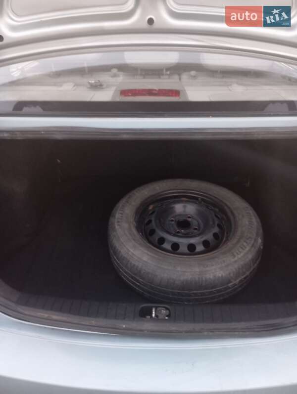 Седан Hyundai Accent 2008 в Львове
