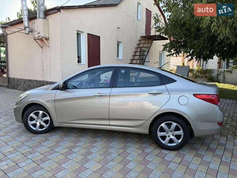 Седан Hyundai Accent 2013 в Одесі фото 15 Седан Hyundai Accent 2013 в Одесі