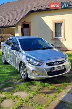 Седан Hyundai Accent 2011 в Дрогобичі