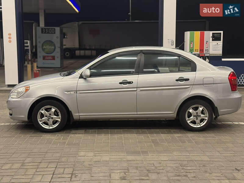 Седан Hyundai Accent 2008 в Дніпрі
