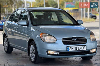 Седан Hyundai Accent 2008 в Днепре