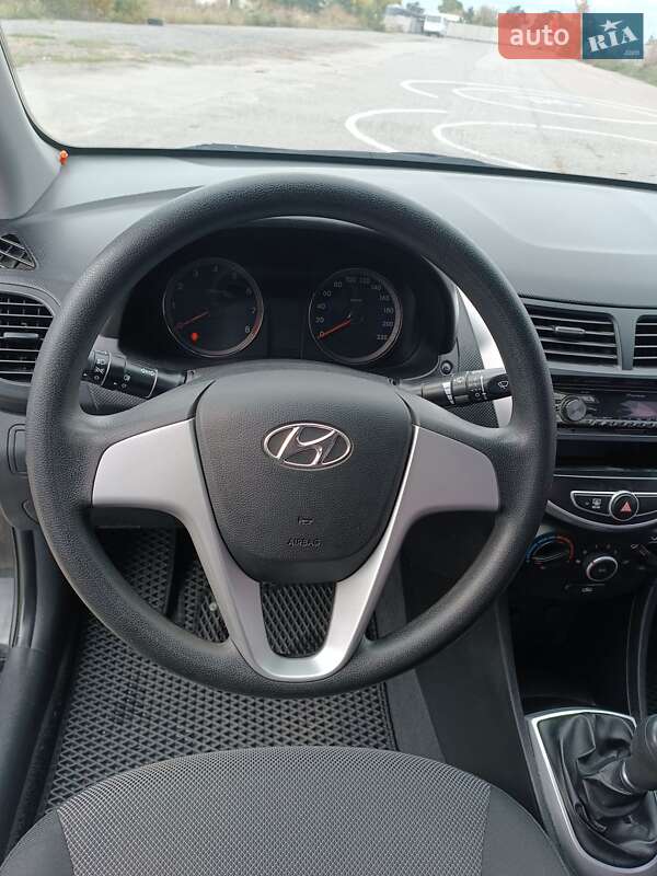 Седан Hyundai Accent 2013 в Виннице фото 35 Седан Hyundai Accent 2013 в Виннице